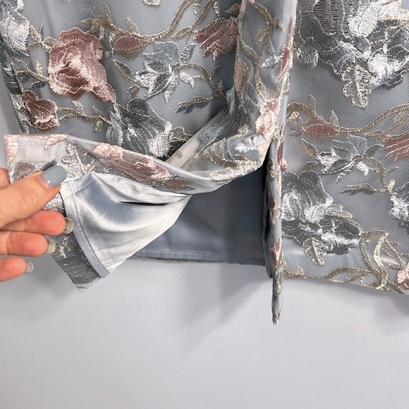 Eliza J Floral Embroidered Sheath Dress size 4 - Picture 9 of 12